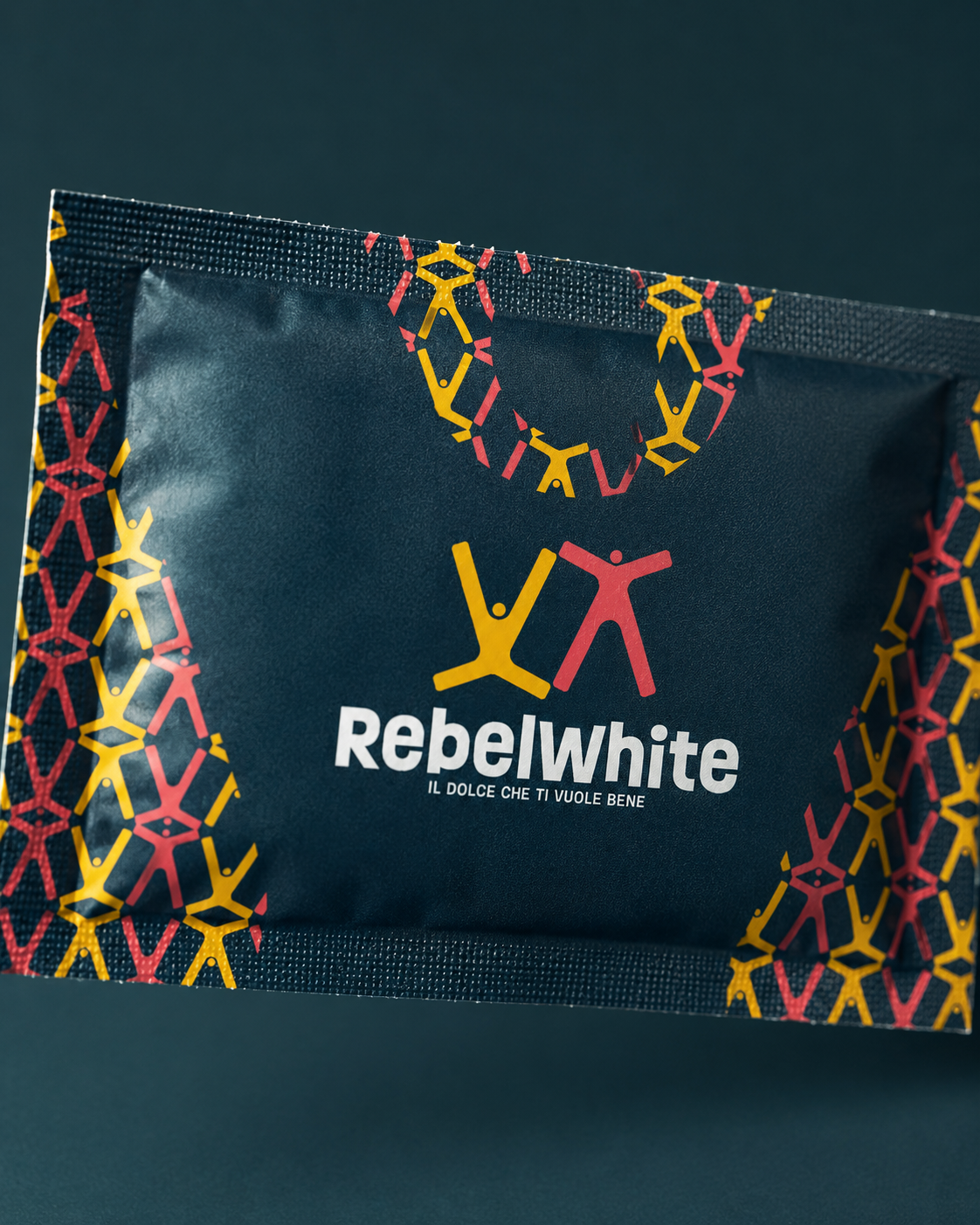 Bustina Rebel White